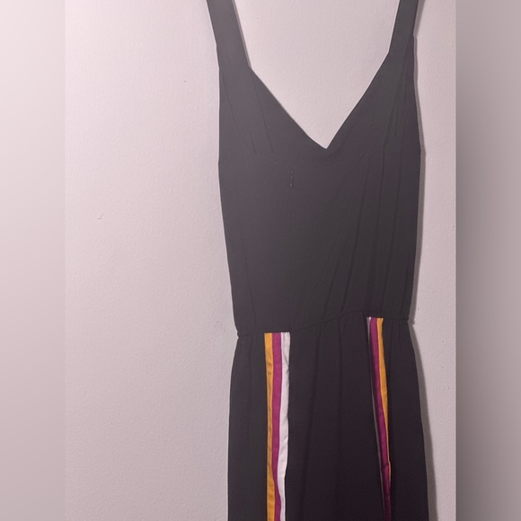 Bar III jumpsuit with crisscross back - Picture 3 of 4